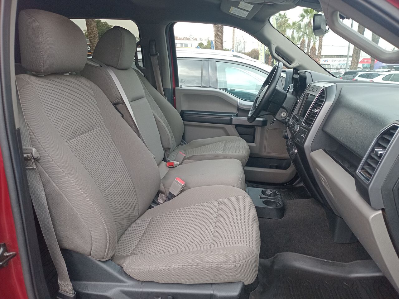 Hyundai Santa Fe — foto 22 de 24