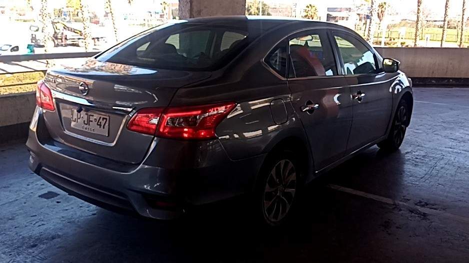 NISSAN - 4