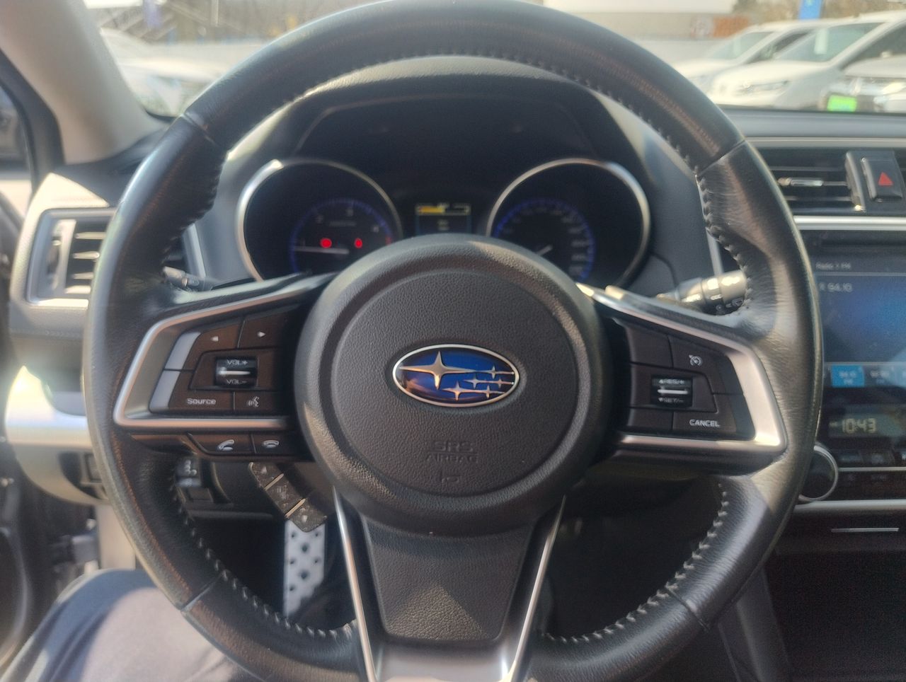 Subaru Outback — foto 25 de 38