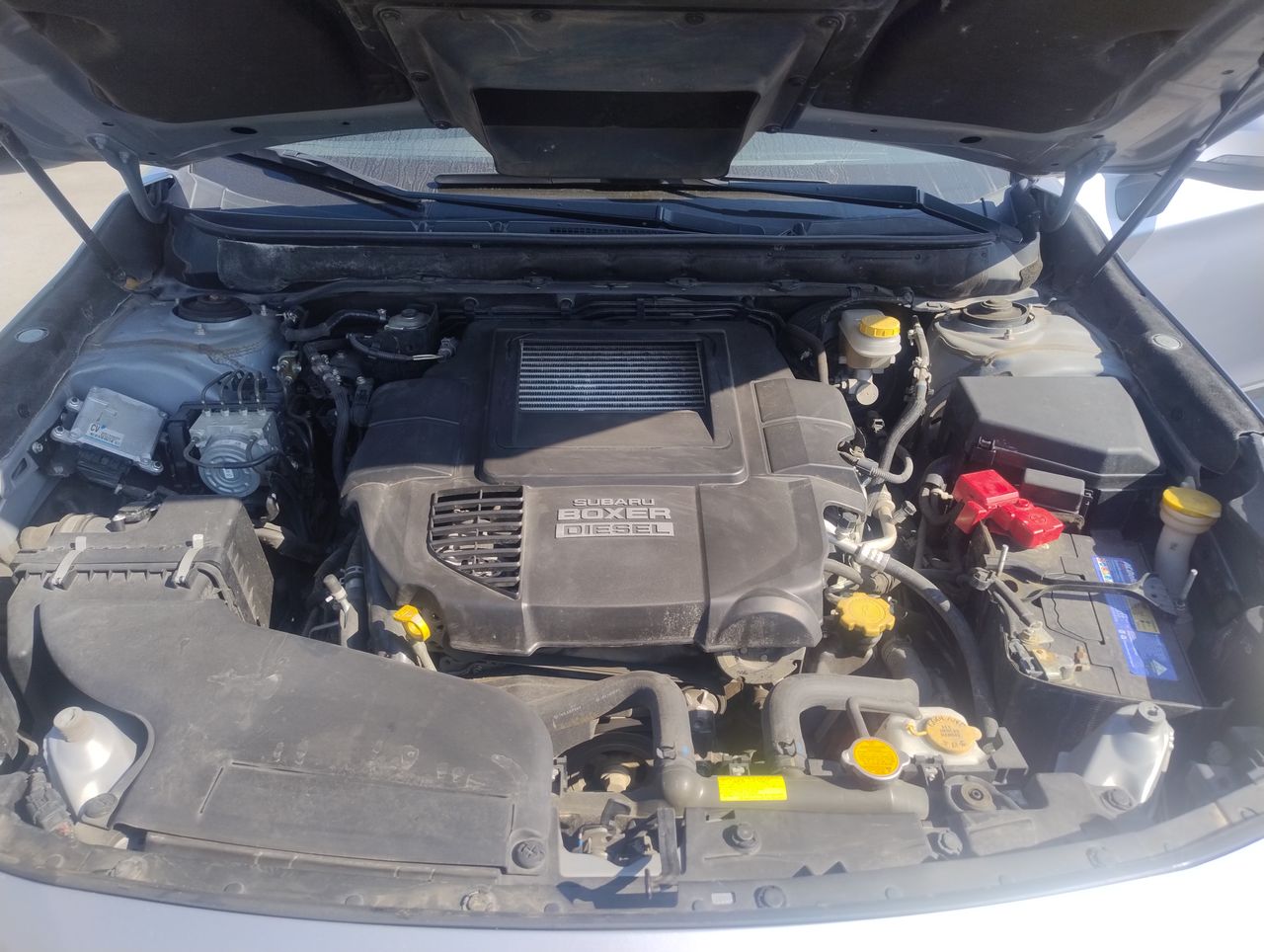 Subaru Outback — foto 17 de 38