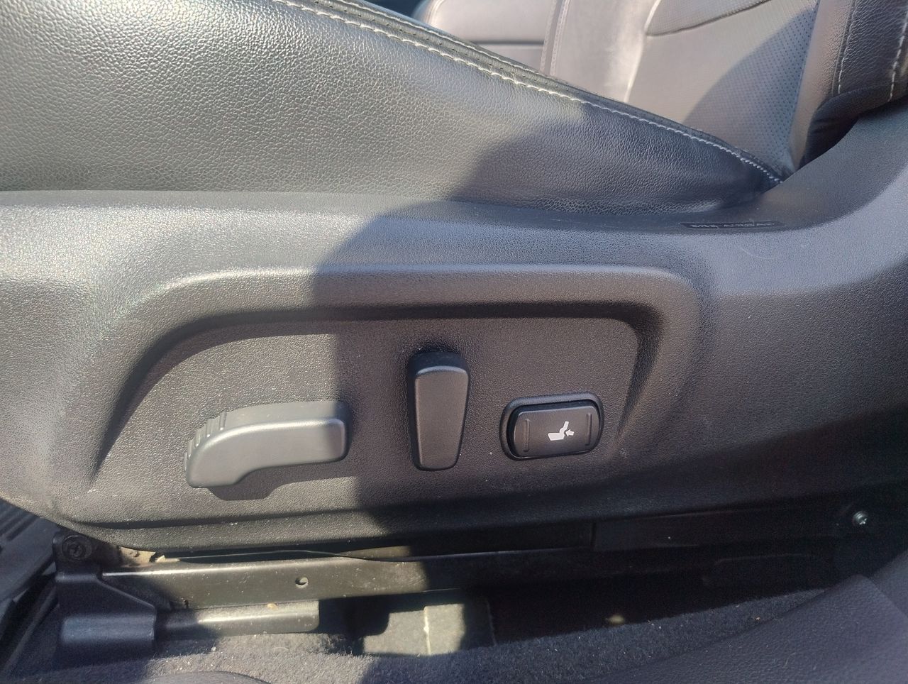 Subaru Outback — foto 23 de 38