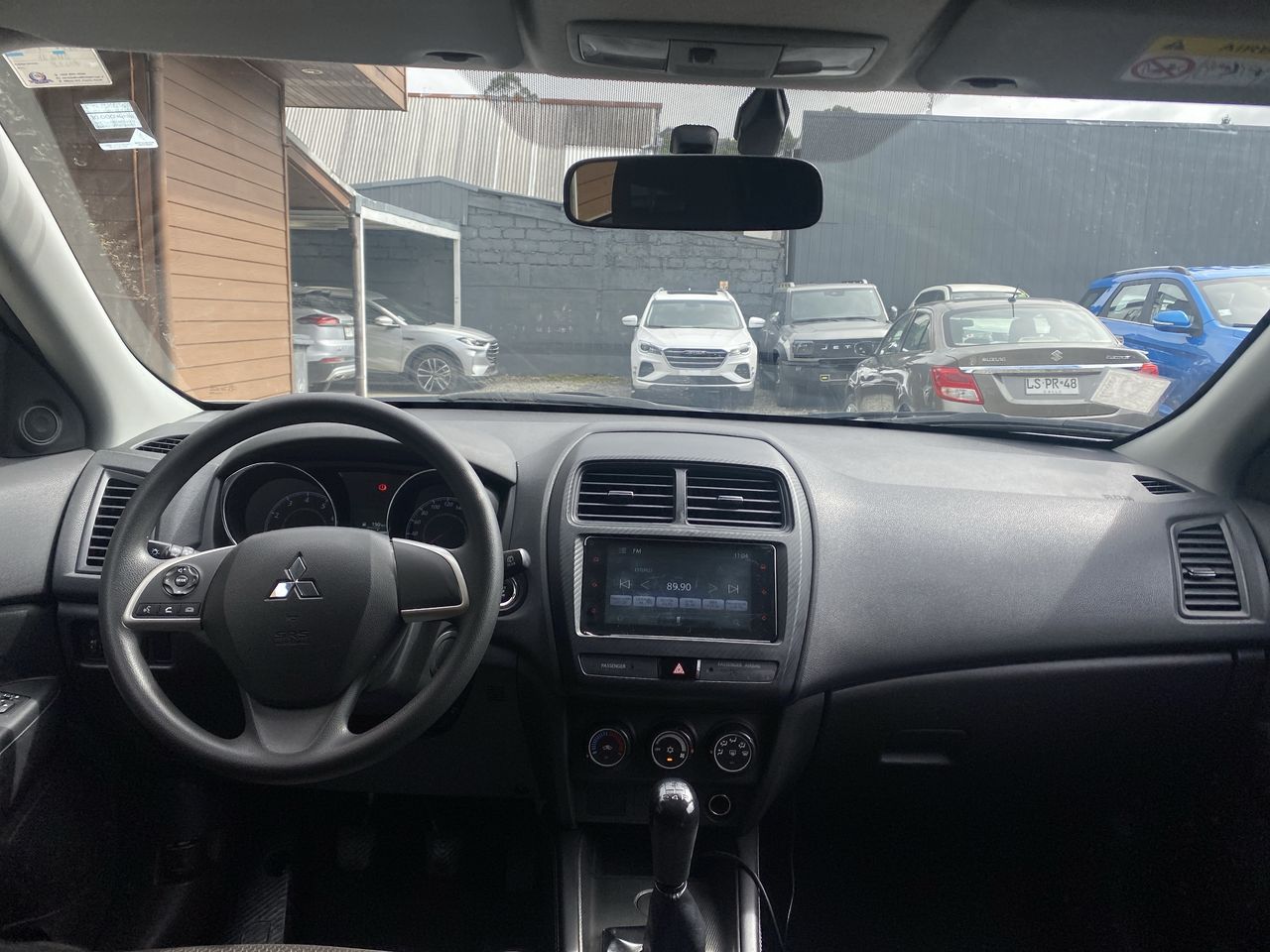 MITSUBISHI - 9