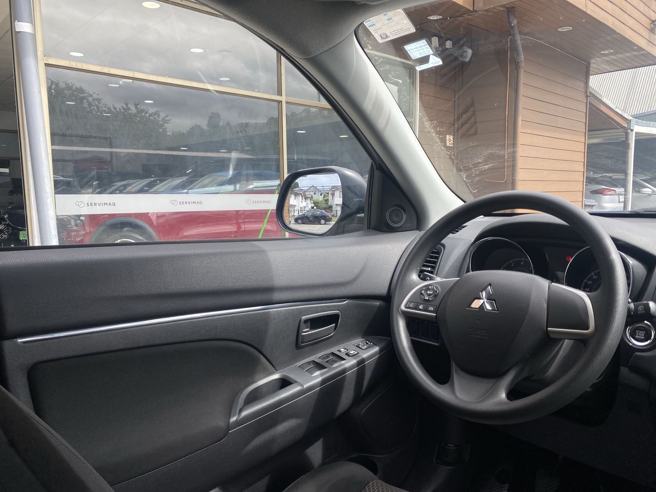 MITSUBISHI - 16