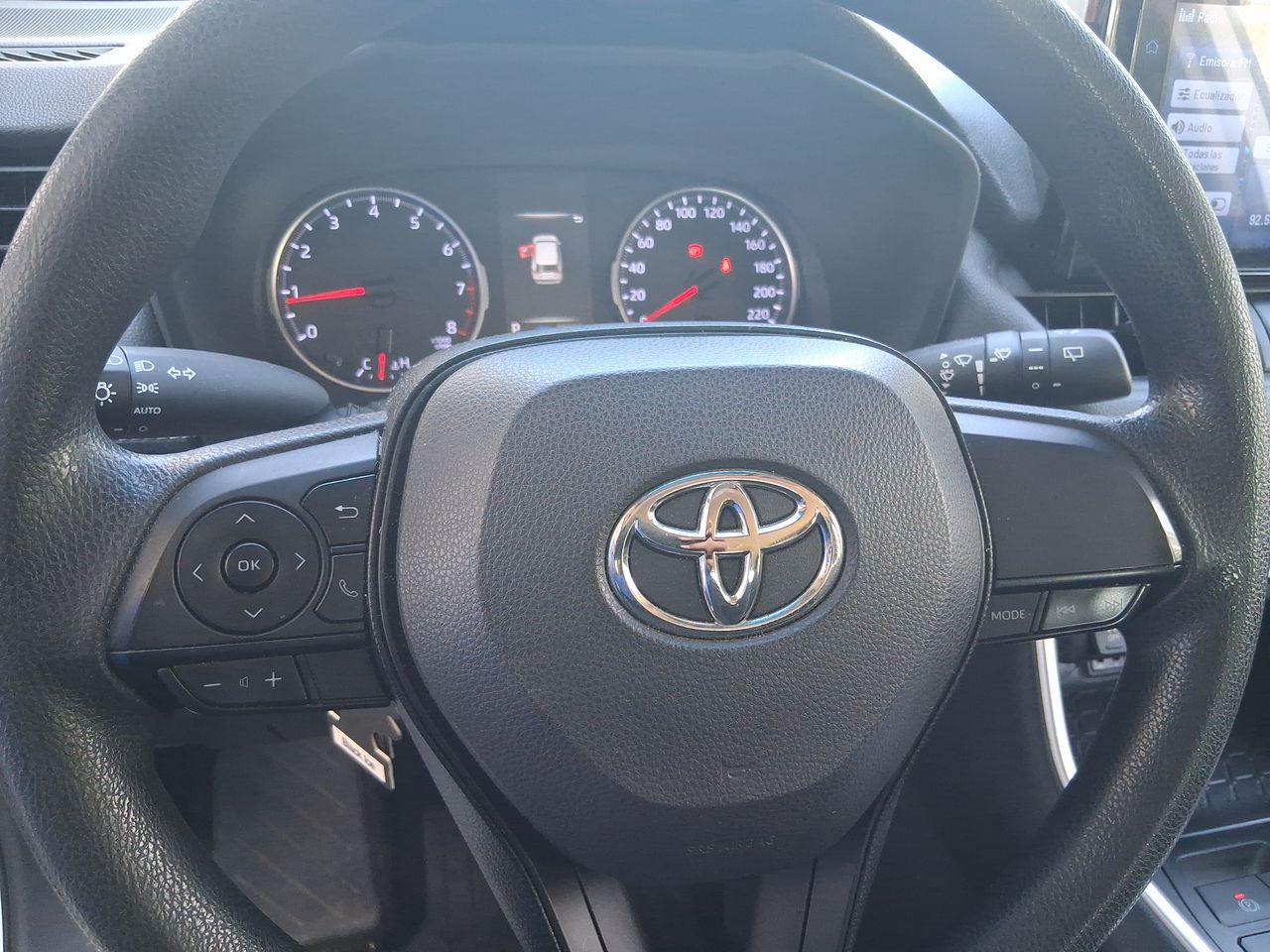 TOYOTA - 22