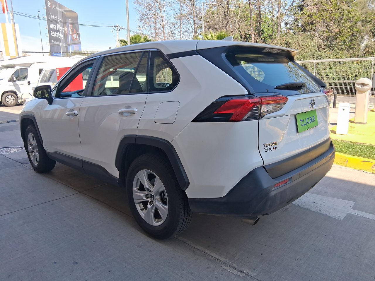 TOYOTA - 4