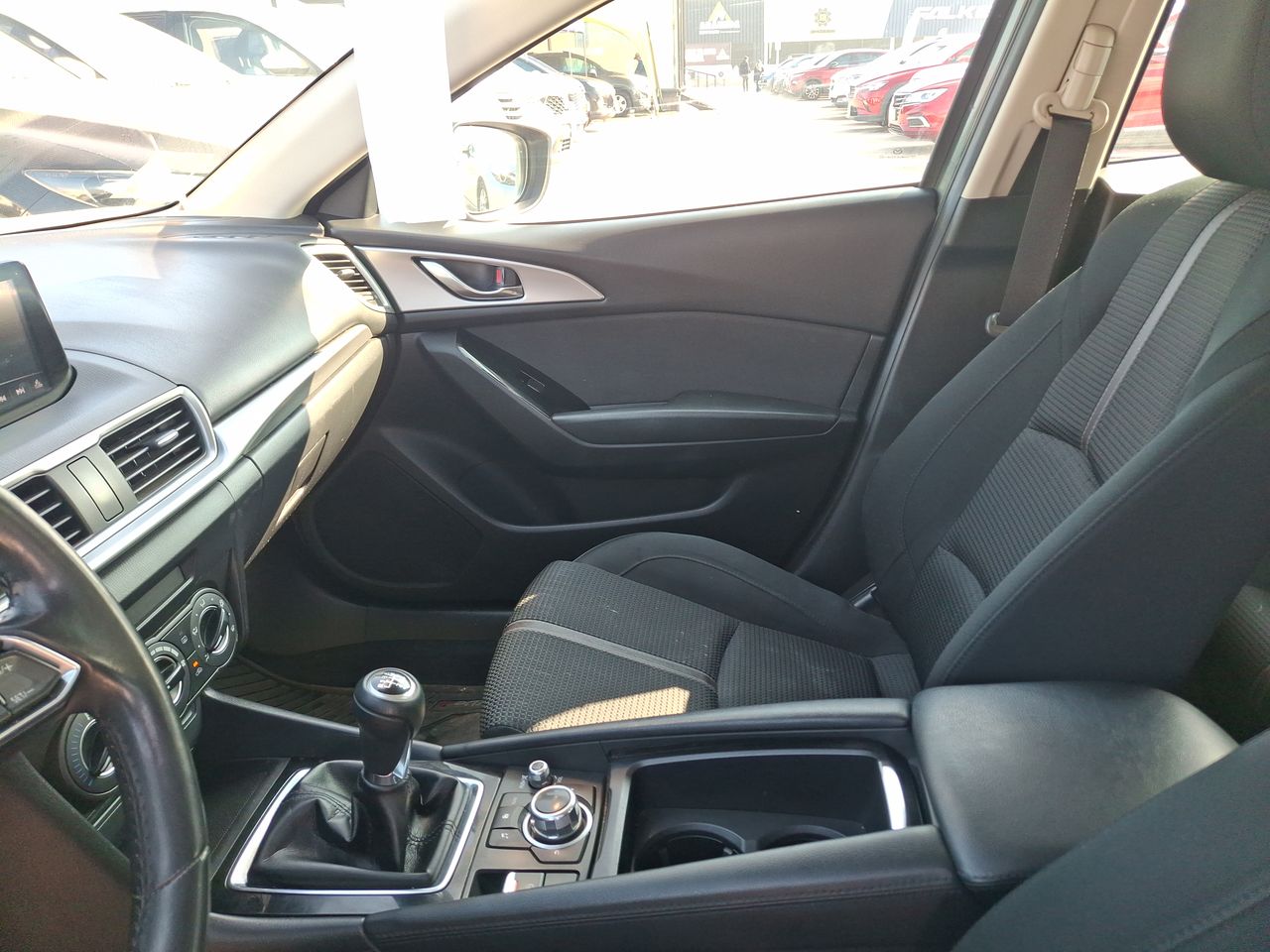 MAZDA - 11