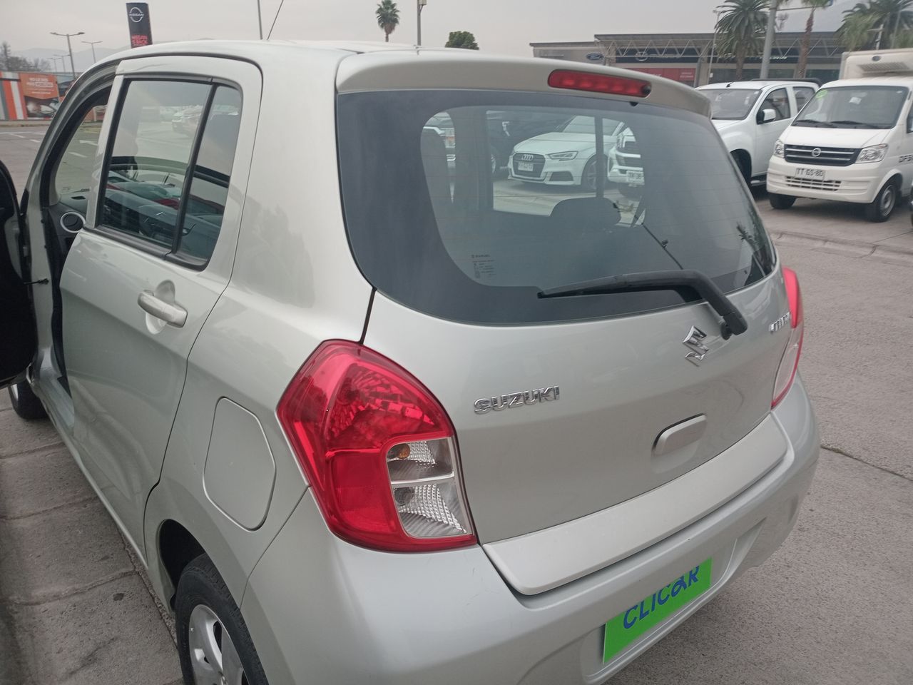 SUZUKI - 11