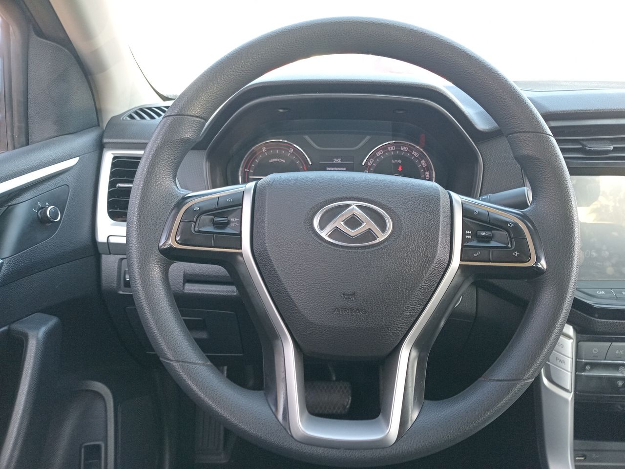 MAXUS - 24