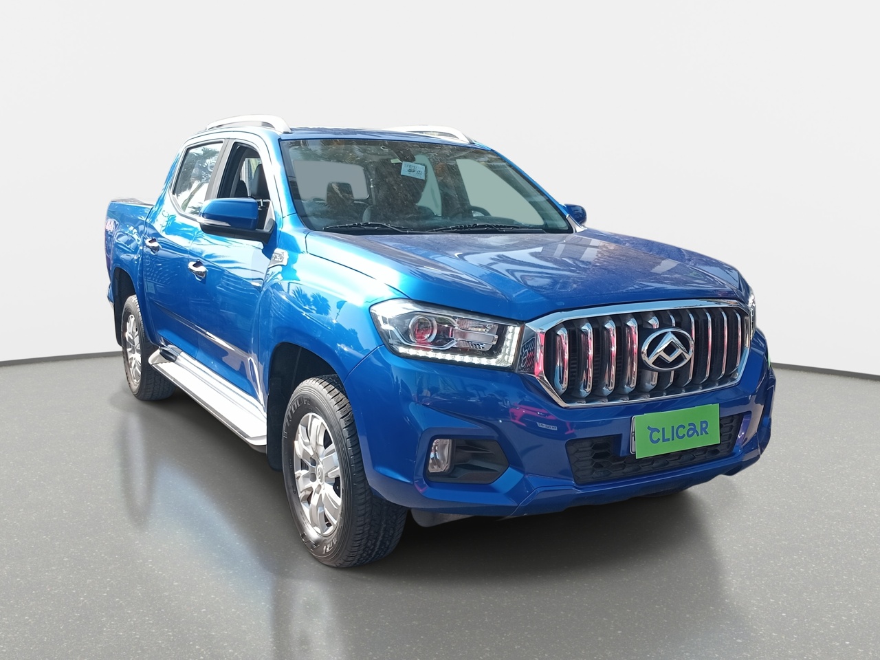 MAXUS