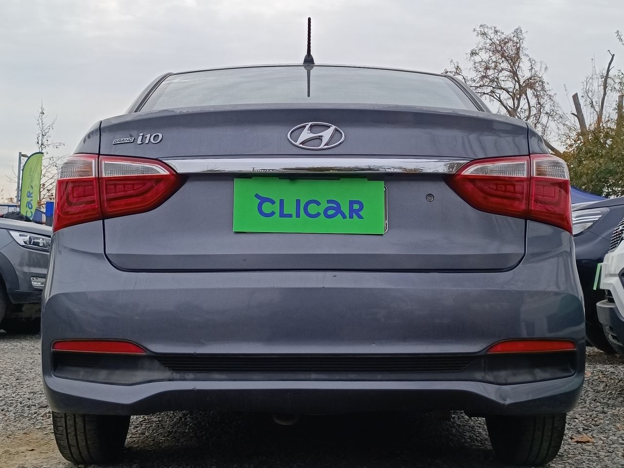 HYUNDAI - 6
