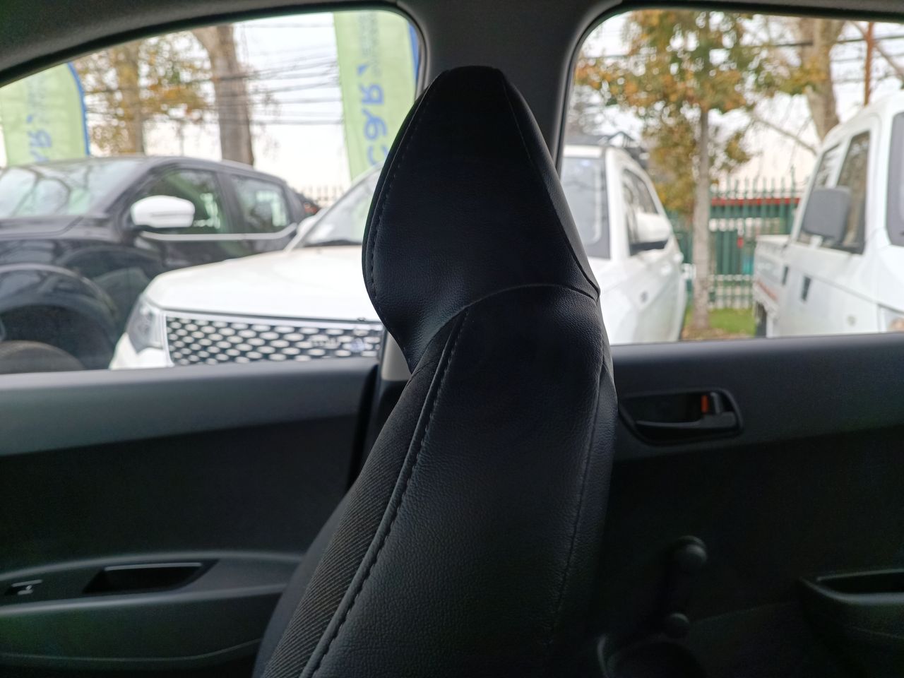 HYUNDAI - 11