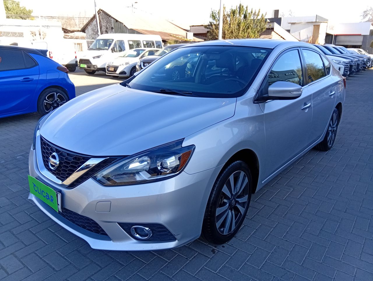 NISSAN - 3