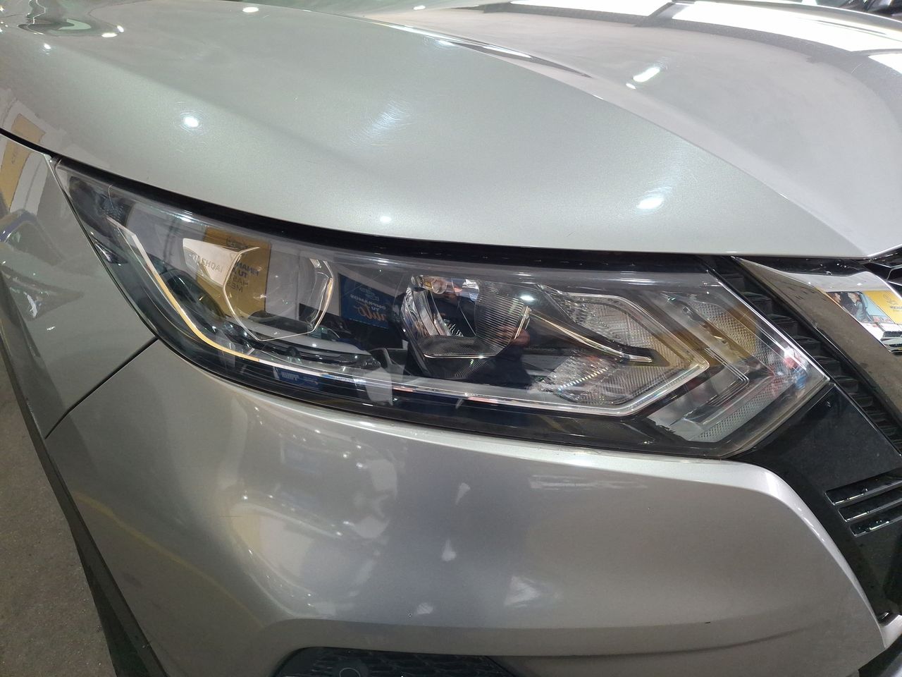 NISSAN - 18