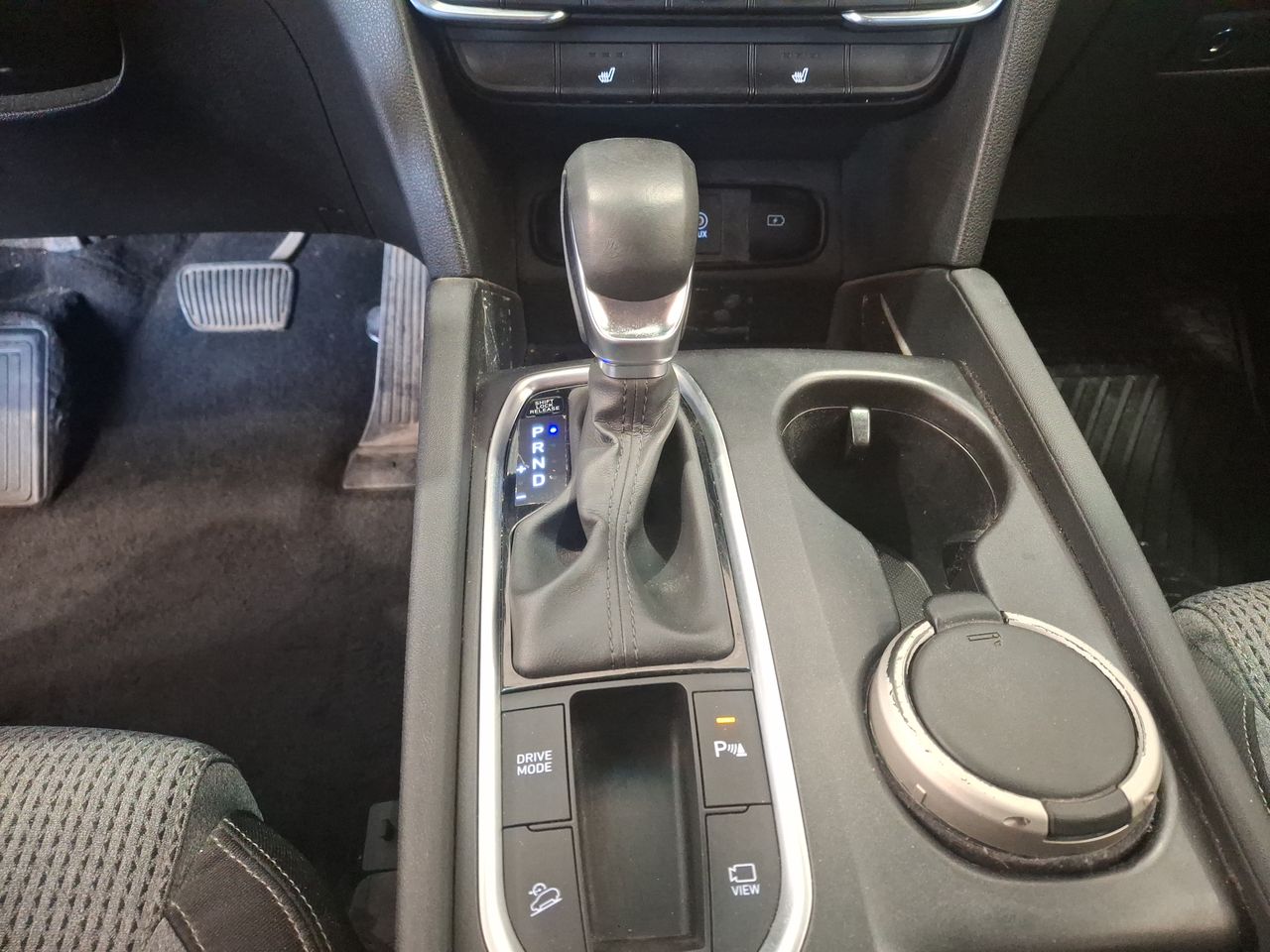 HYUNDAI - 31
