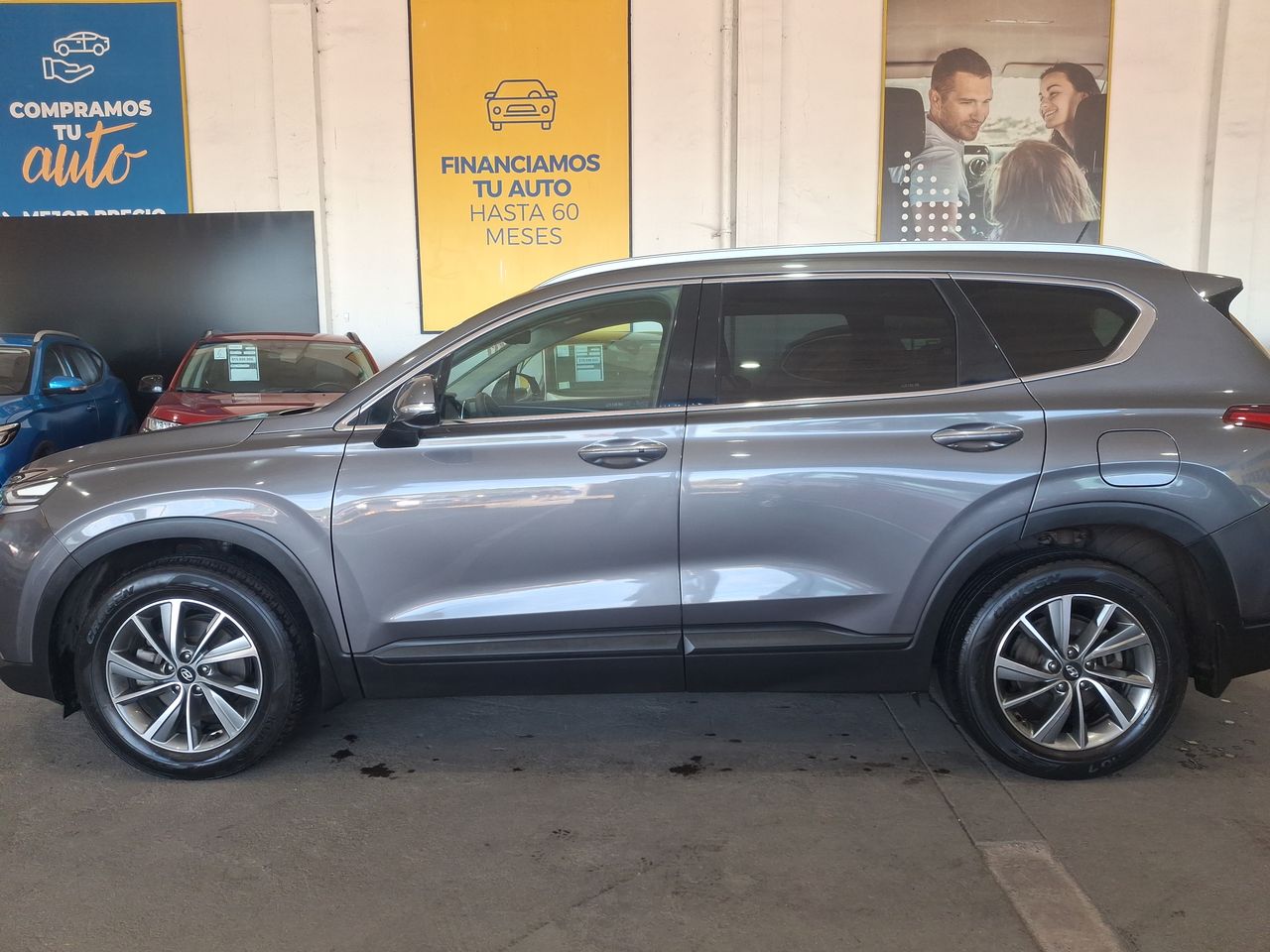 HYUNDAI - 4