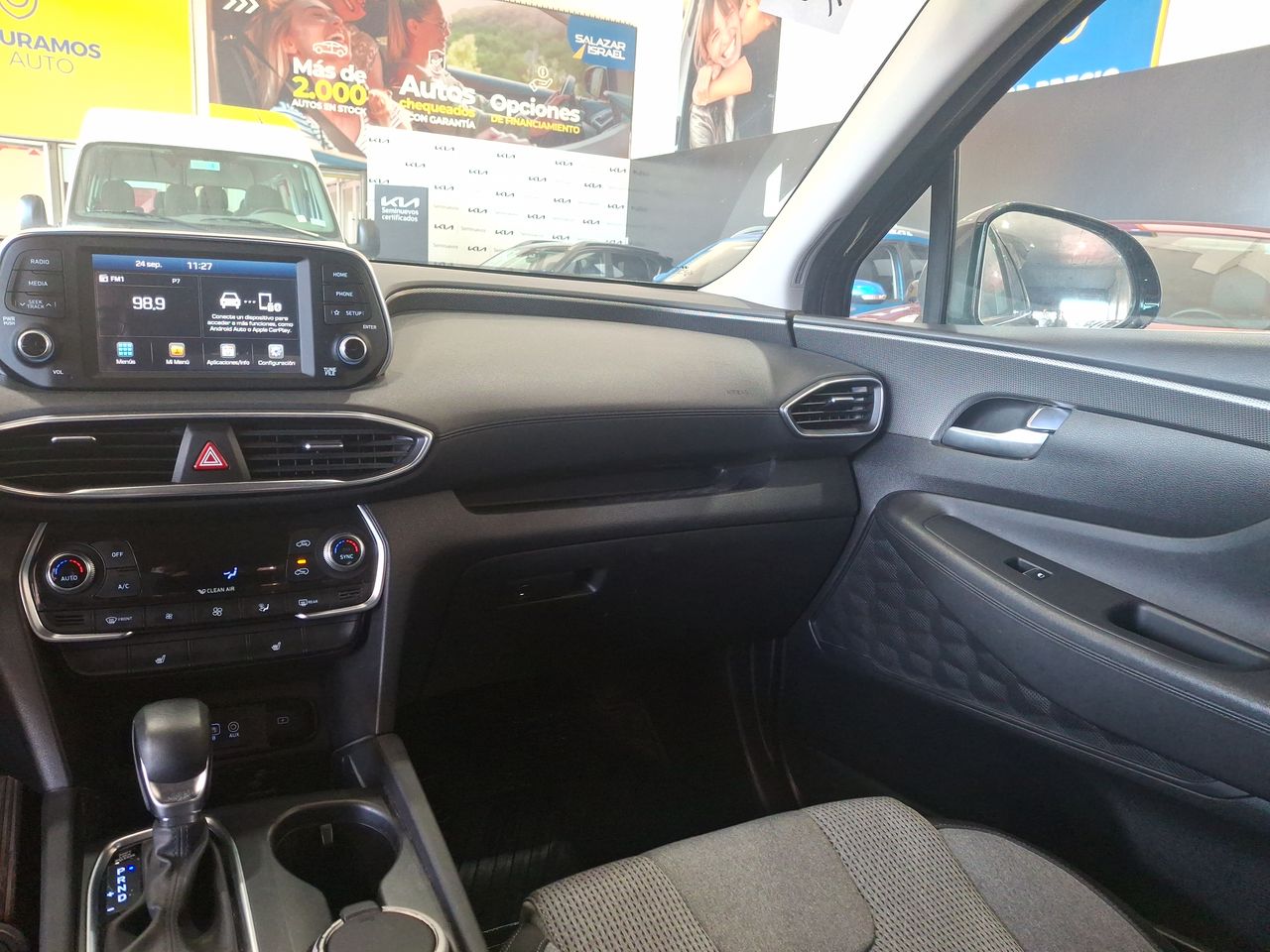 HYUNDAI - 10