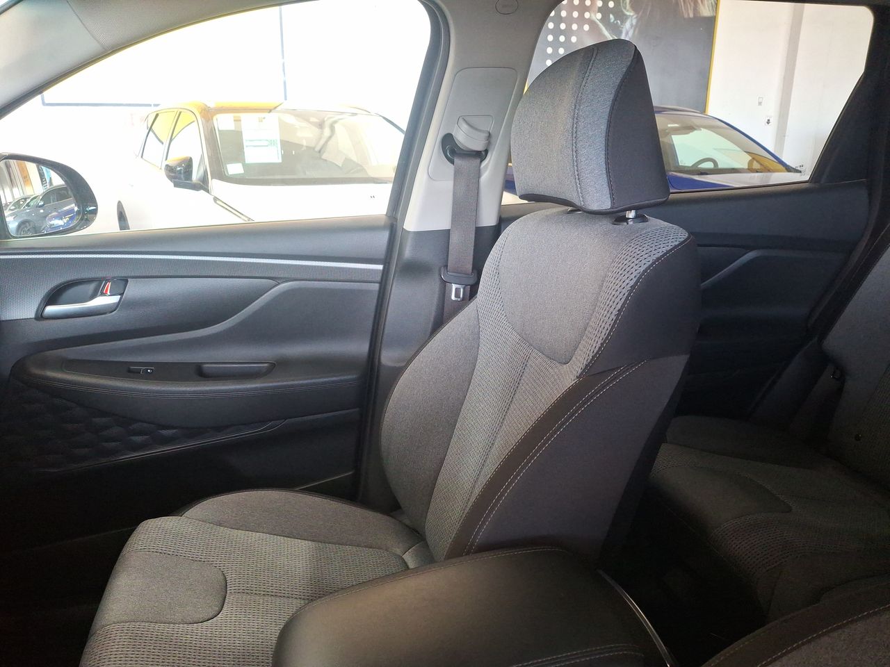 HYUNDAI - 11