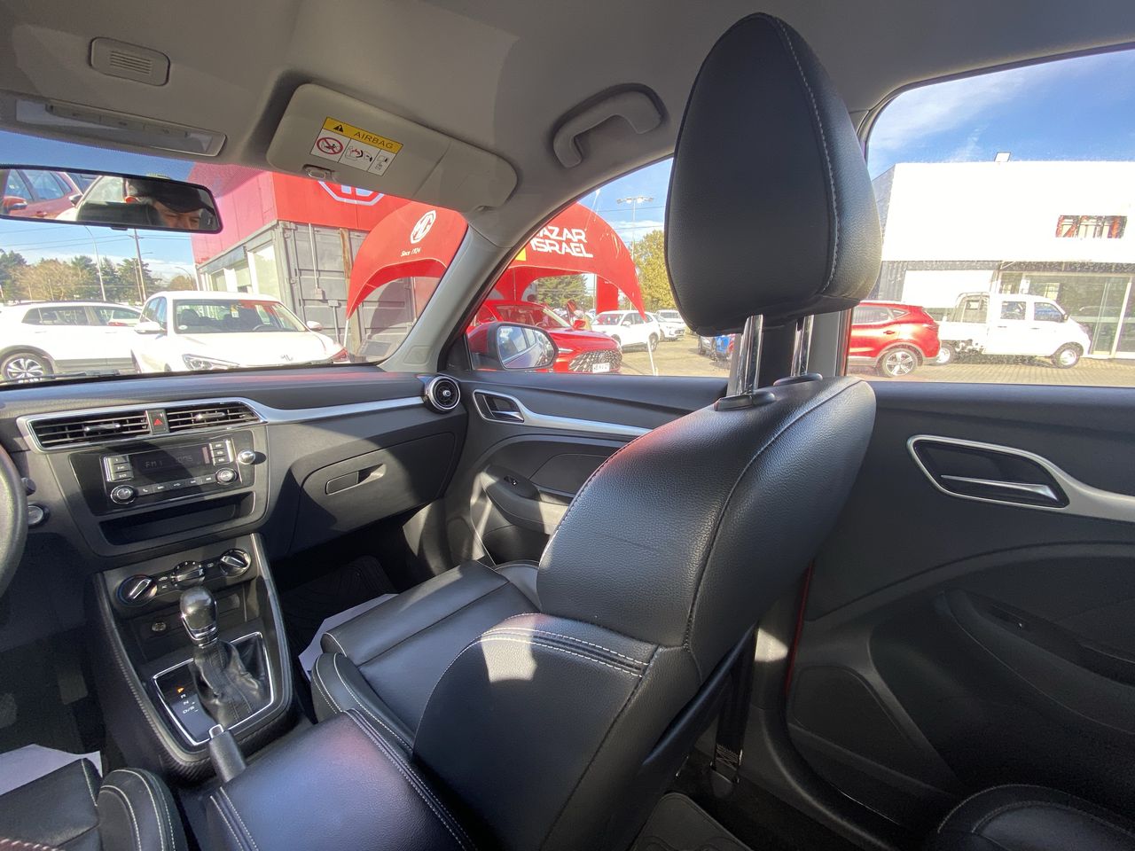 Nissan Kicks — foto 11 de 34