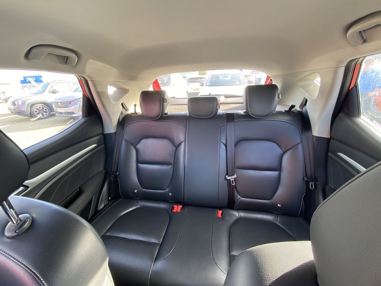 Nissan Kicks — foto 14 de 34