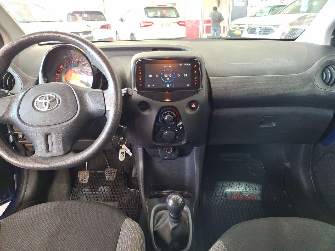 TOYOTA - 27