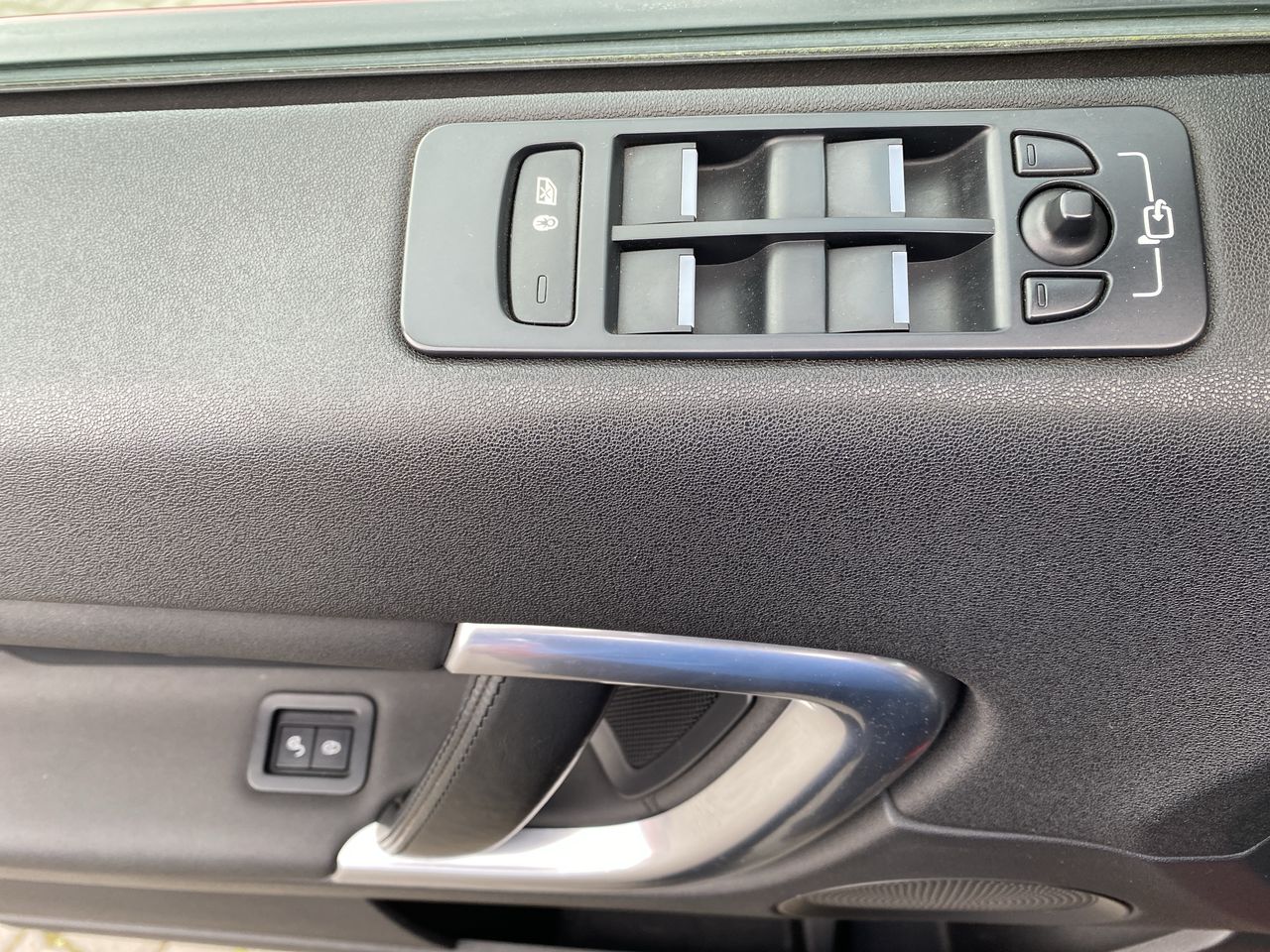 LAND ROVER - 22