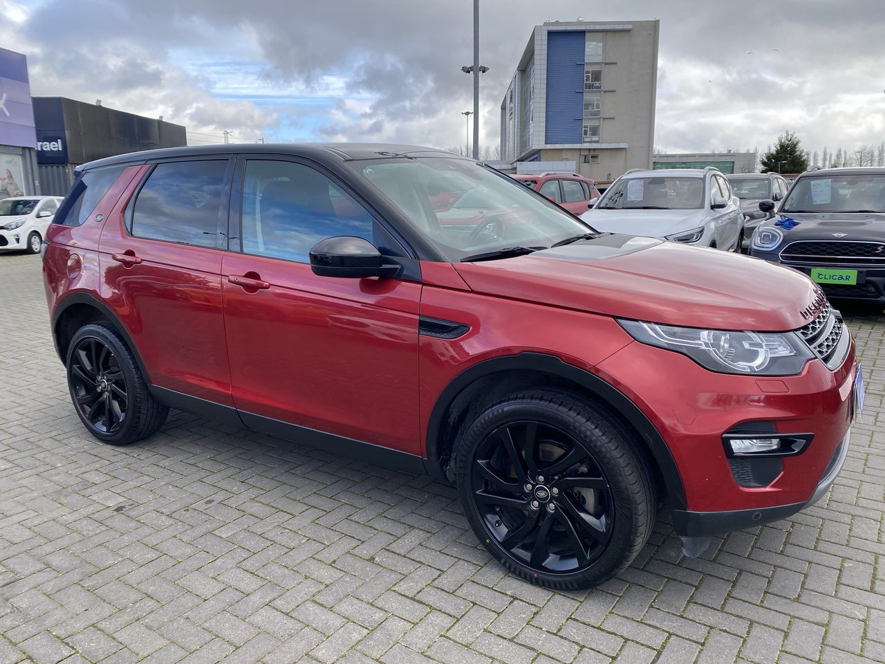 LAND ROVER