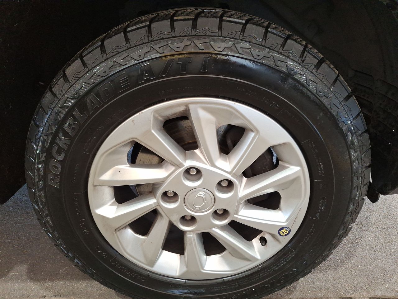 SSANGYONG - 17