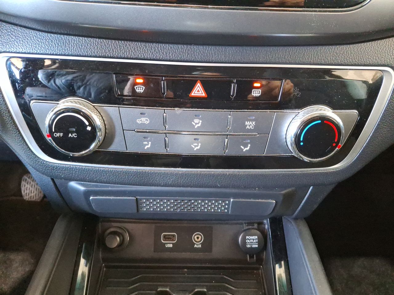 SSANGYONG - 30