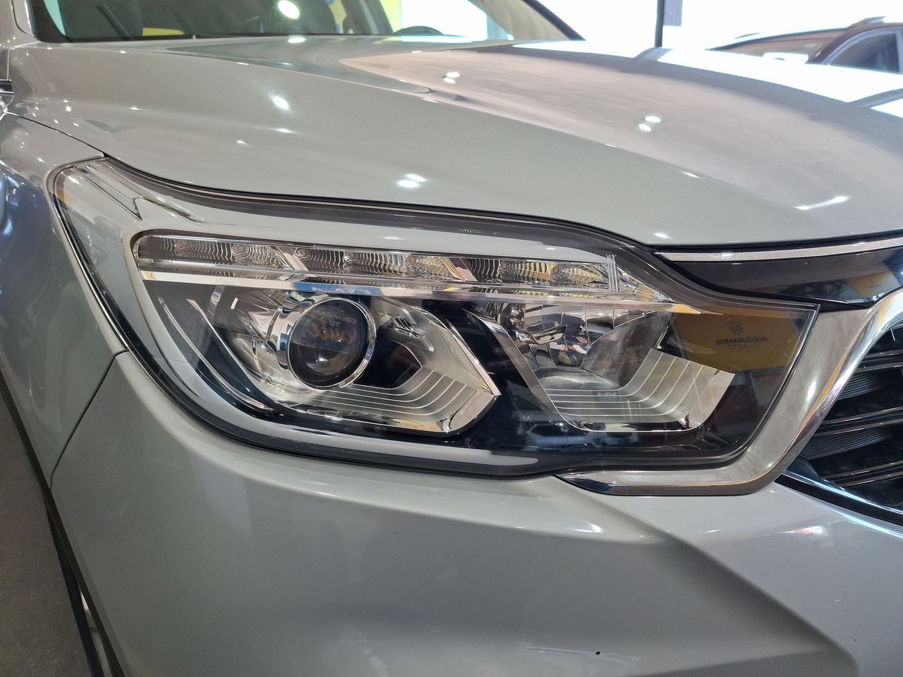 SSANGYONG - 18