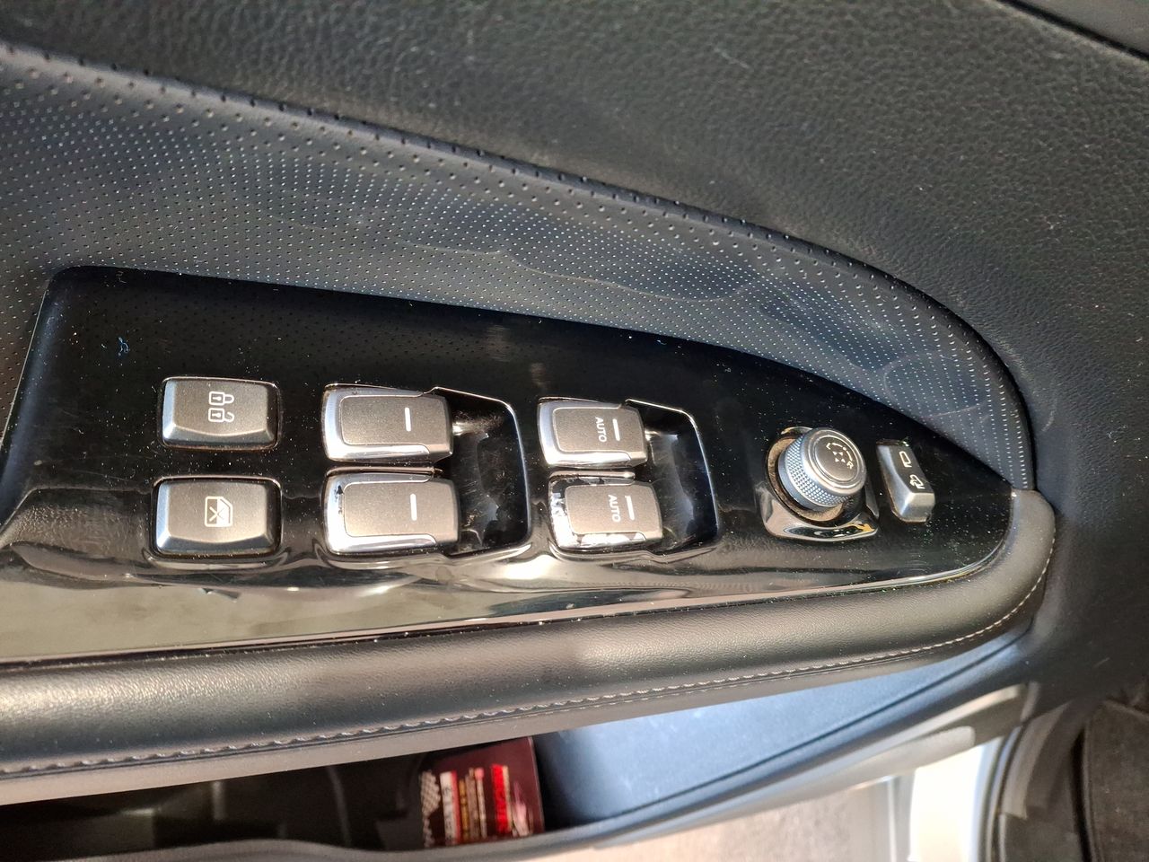 SSANGYONG - 22