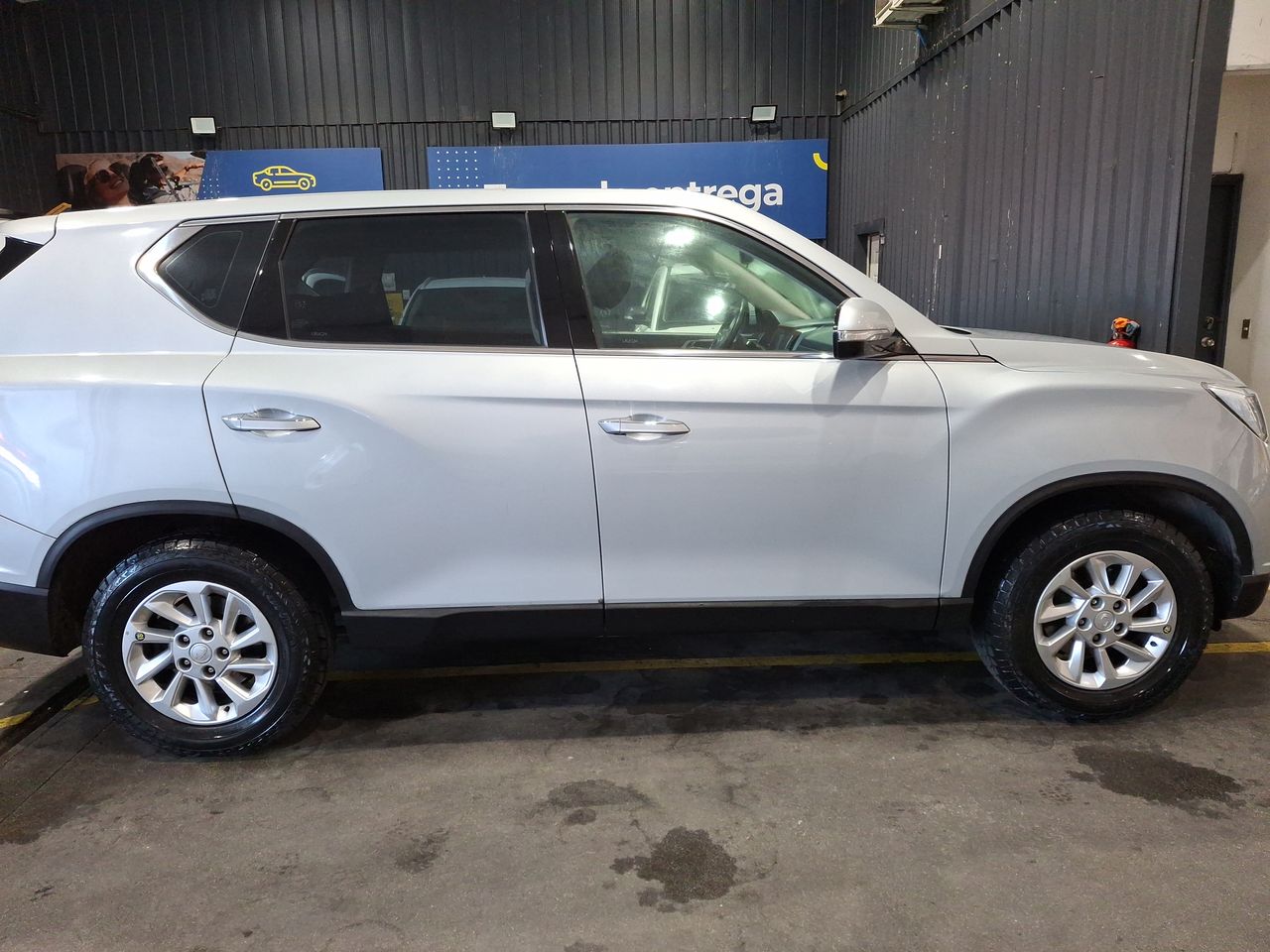 SSANGYONG - 8