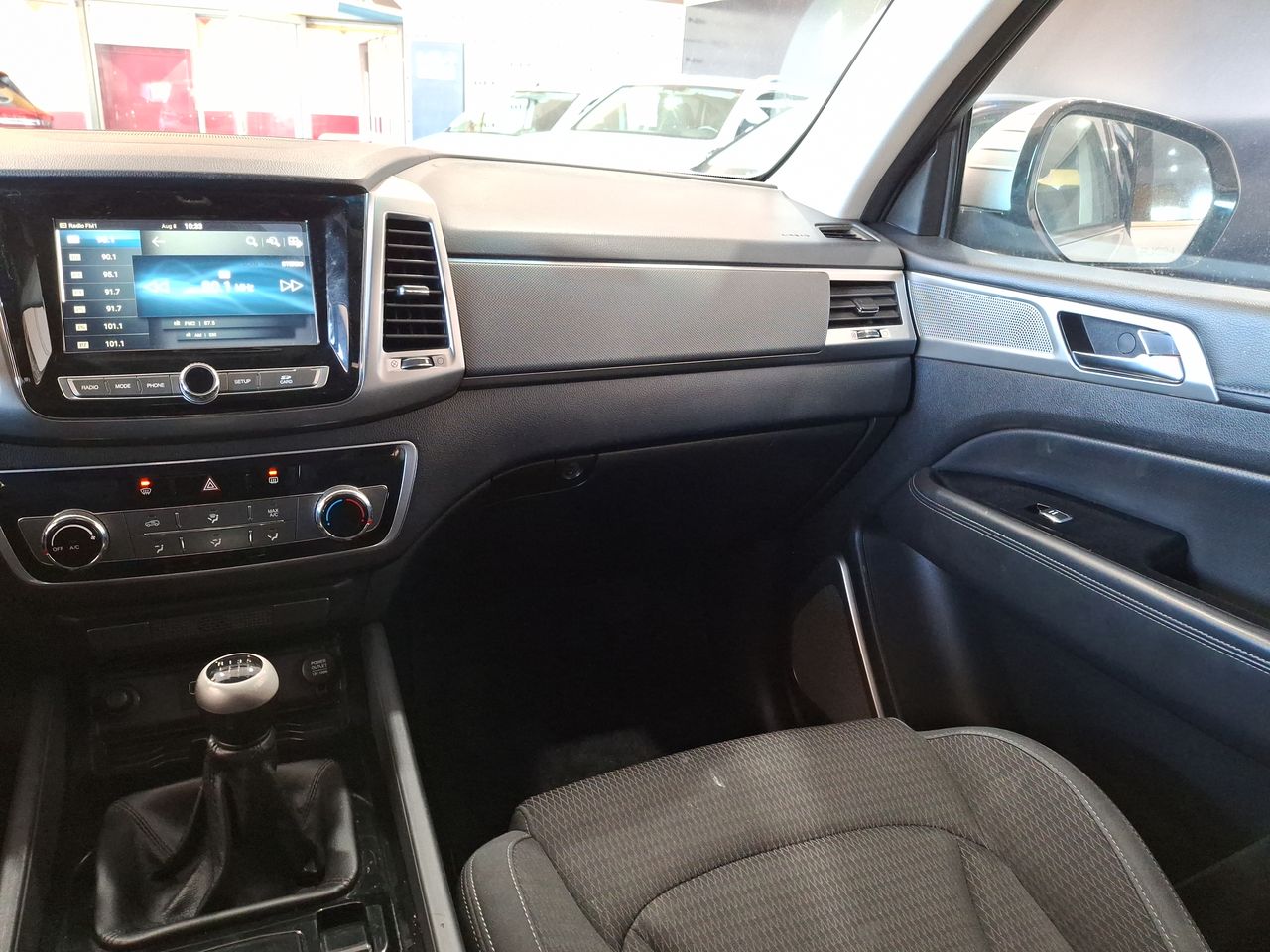 SSANGYONG - 10