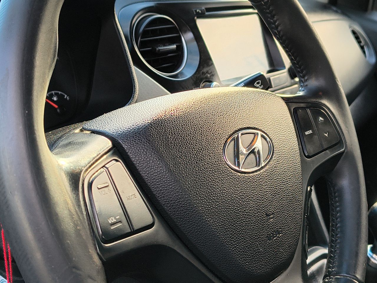 Hyundai Grand I10 — foto 19 de 26