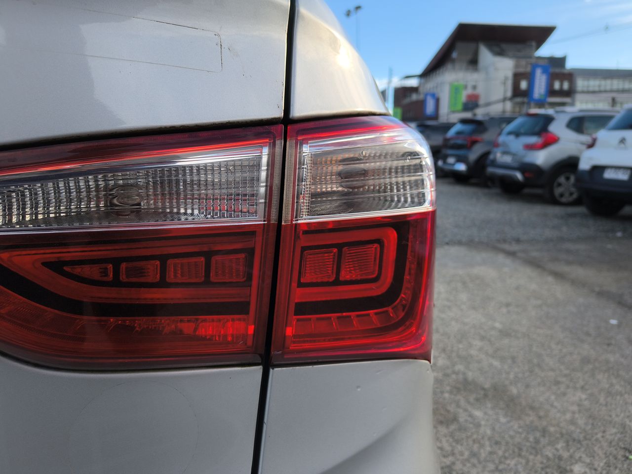 Hyundai Grand I10 — foto 13 de 26