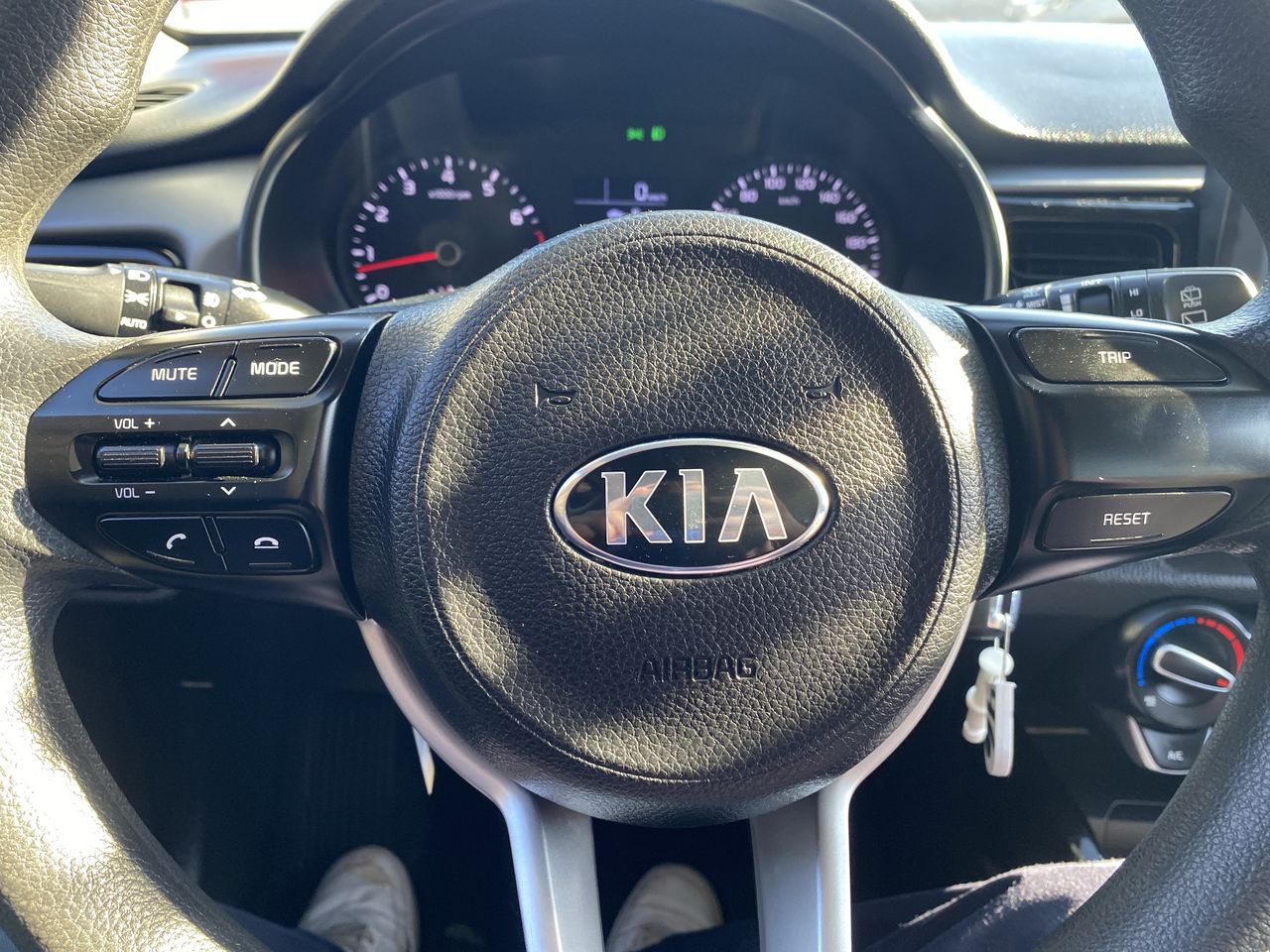KIA - 26