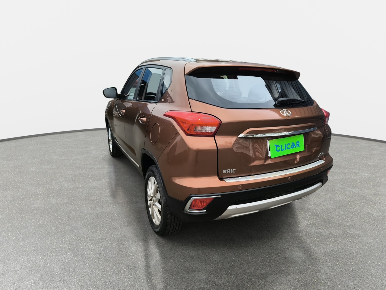 BAIC - 5