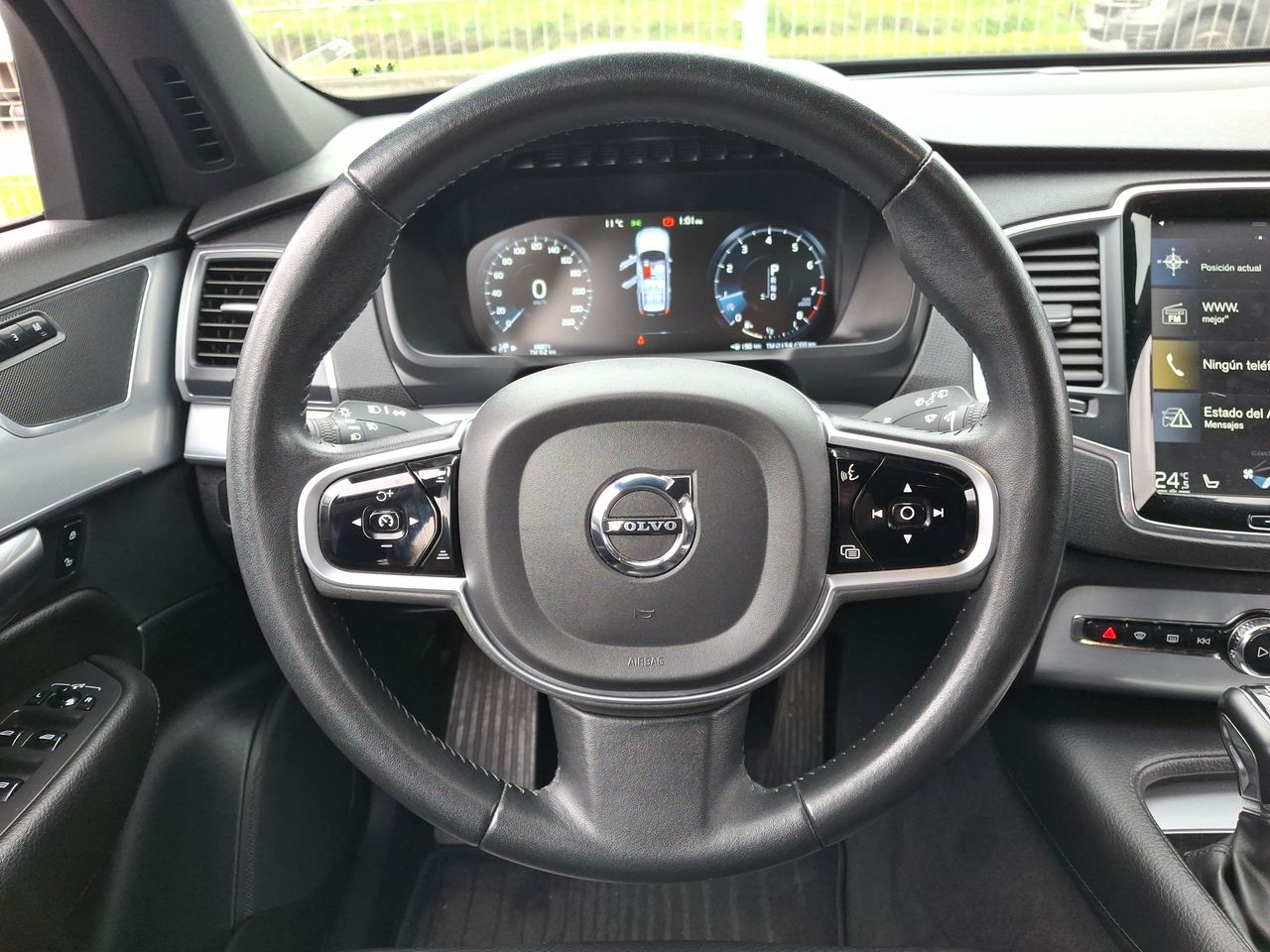 VOLVO - 25
