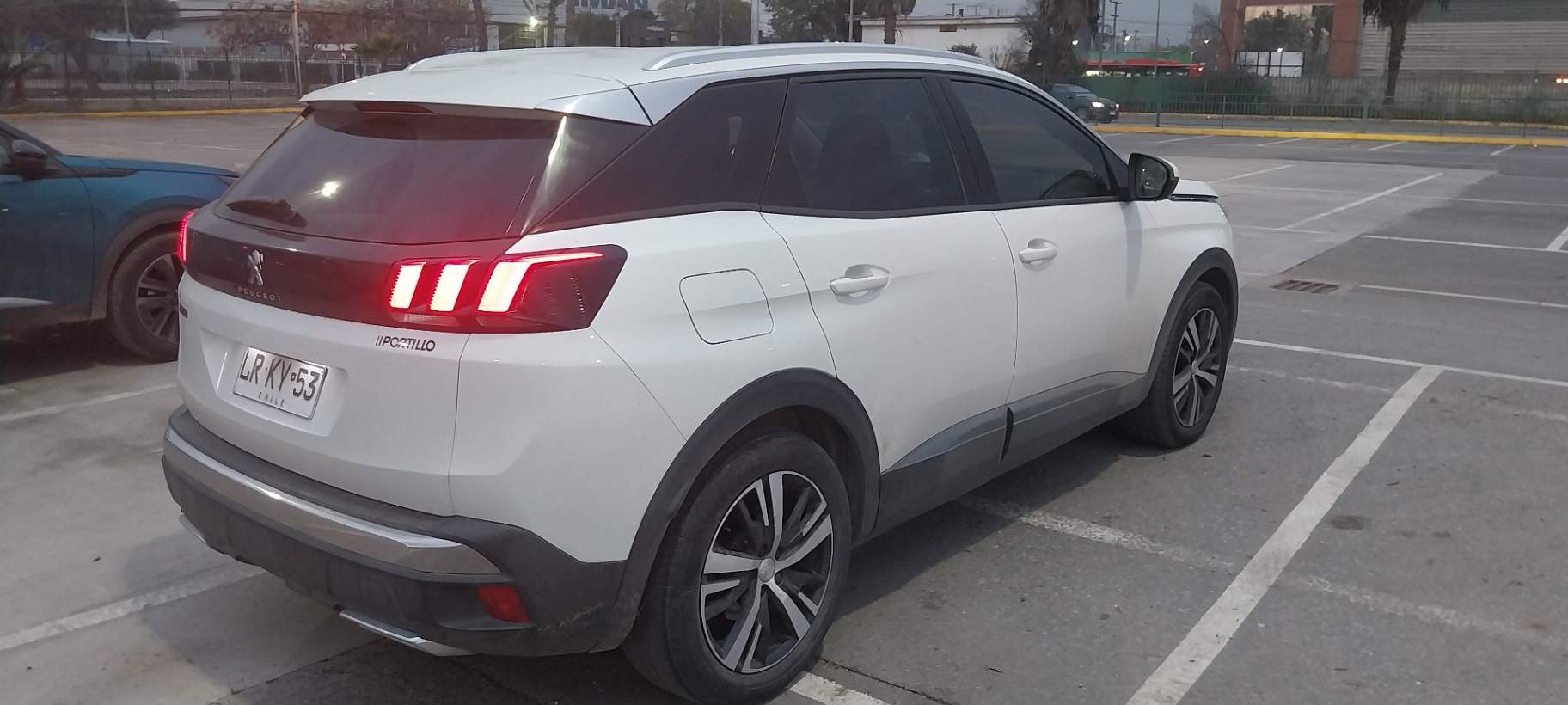 PEUGEOT - 3