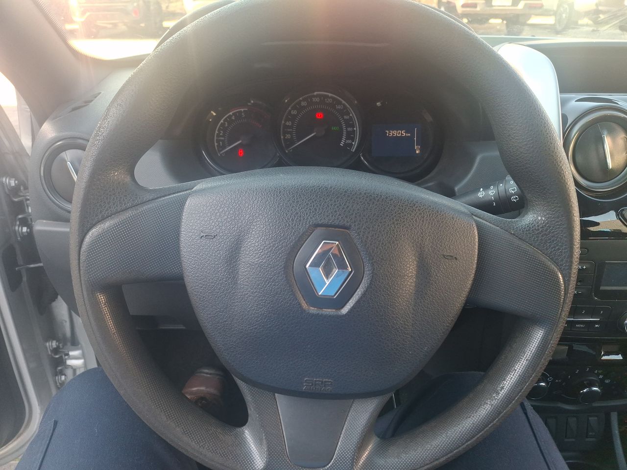 RENAULT - 23