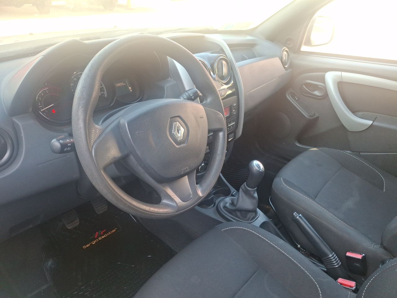 RENAULT - 9