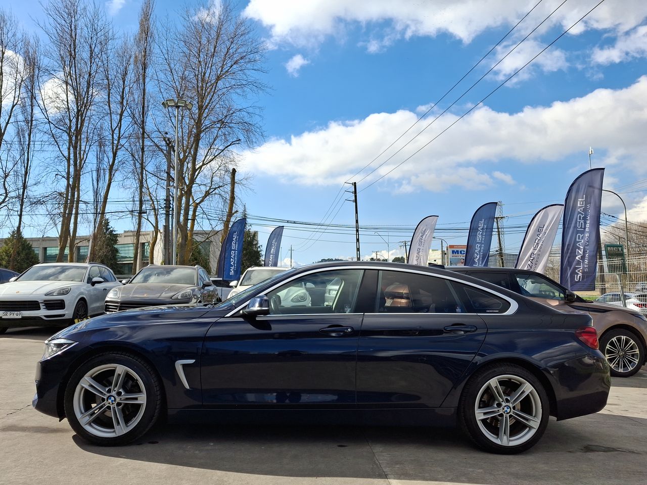 BMW - 4