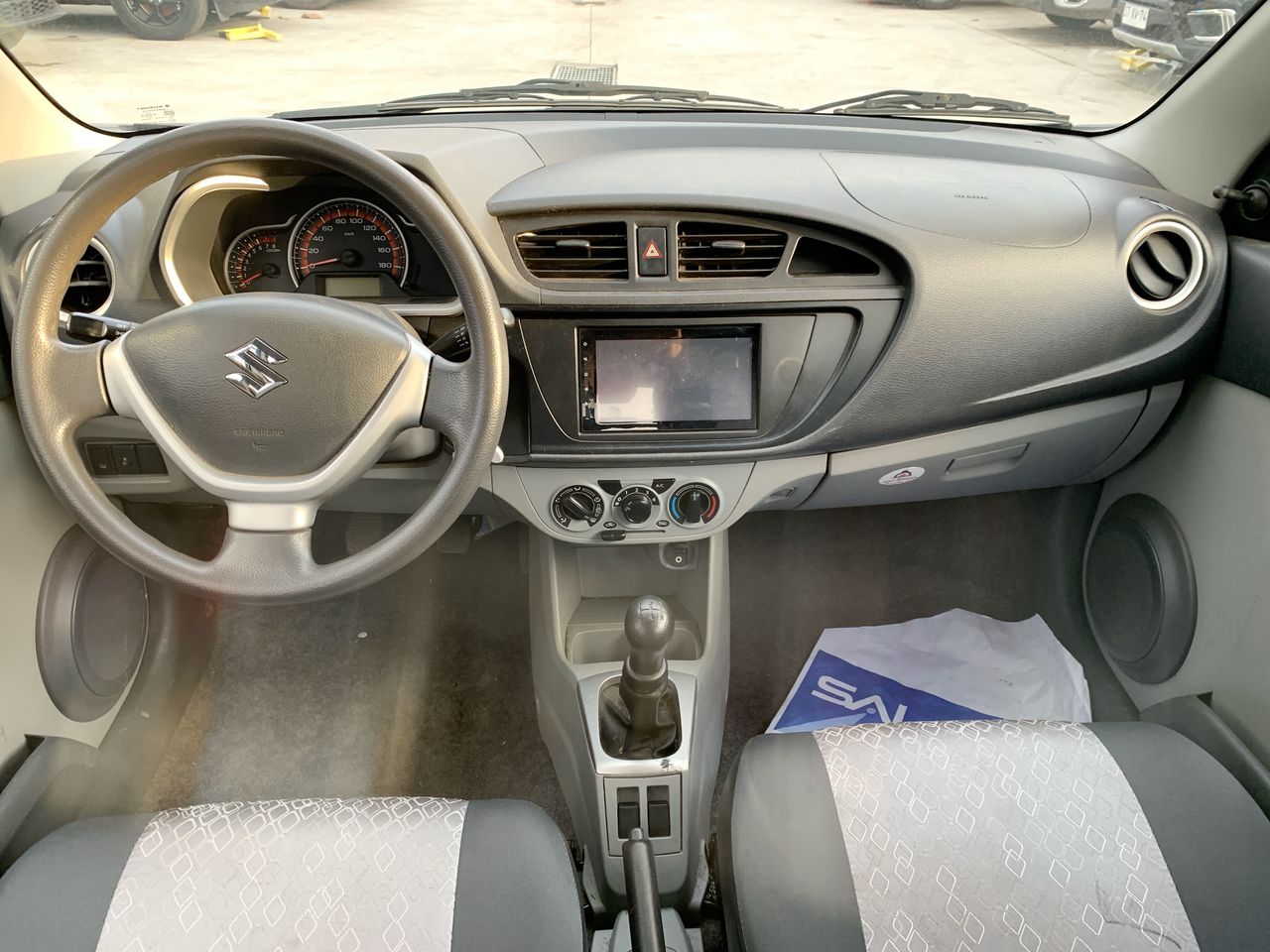 SUZUKI - 26