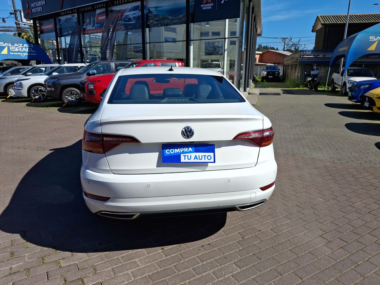 VOLKSWAGEN - 6