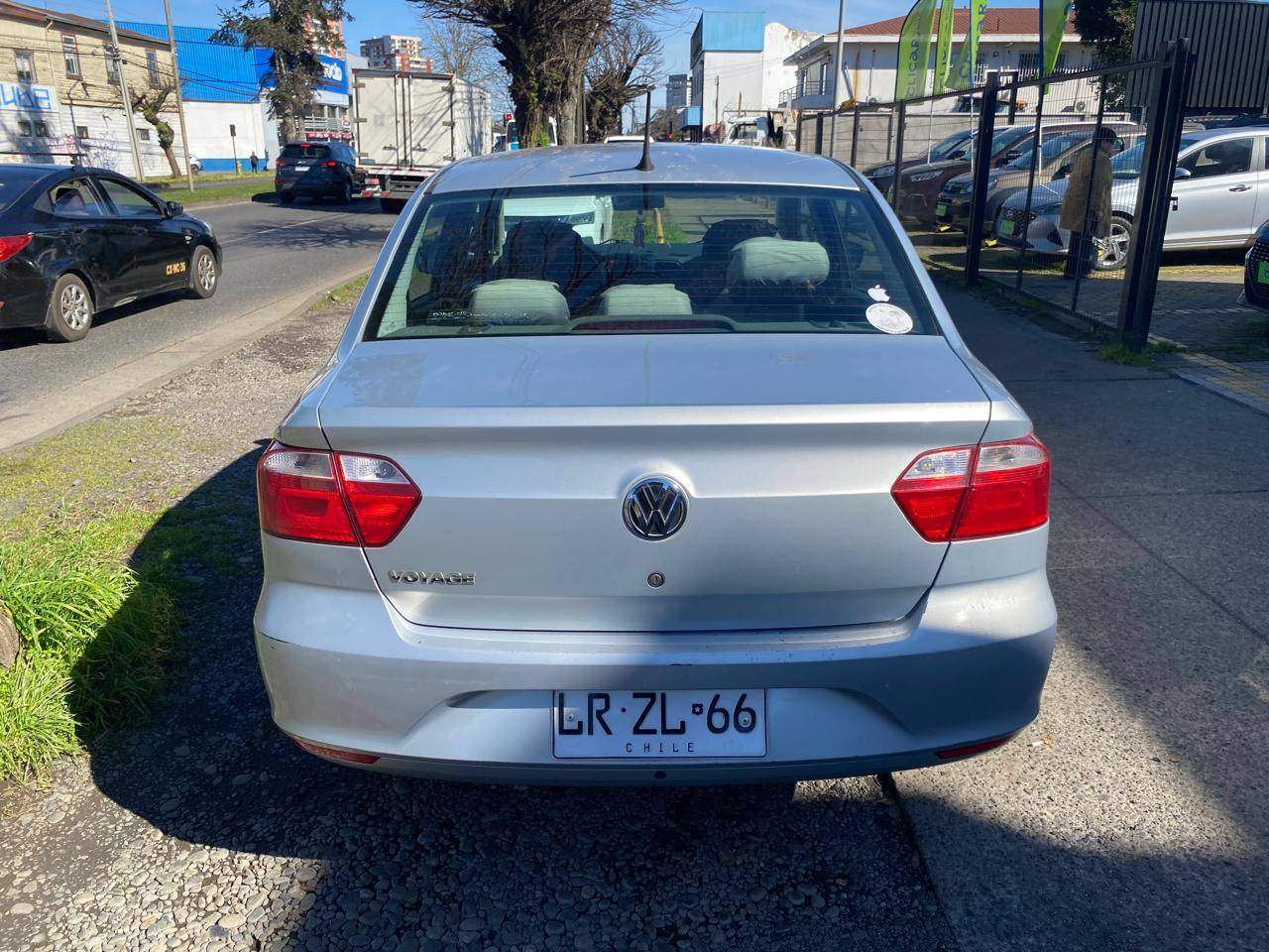 VOLKSWAGEN - 5