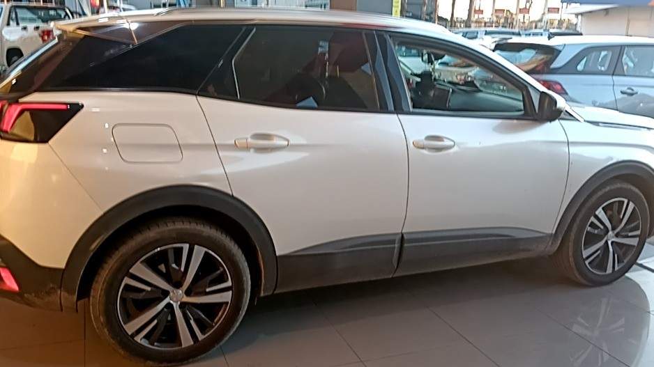 PEUGEOT - 3