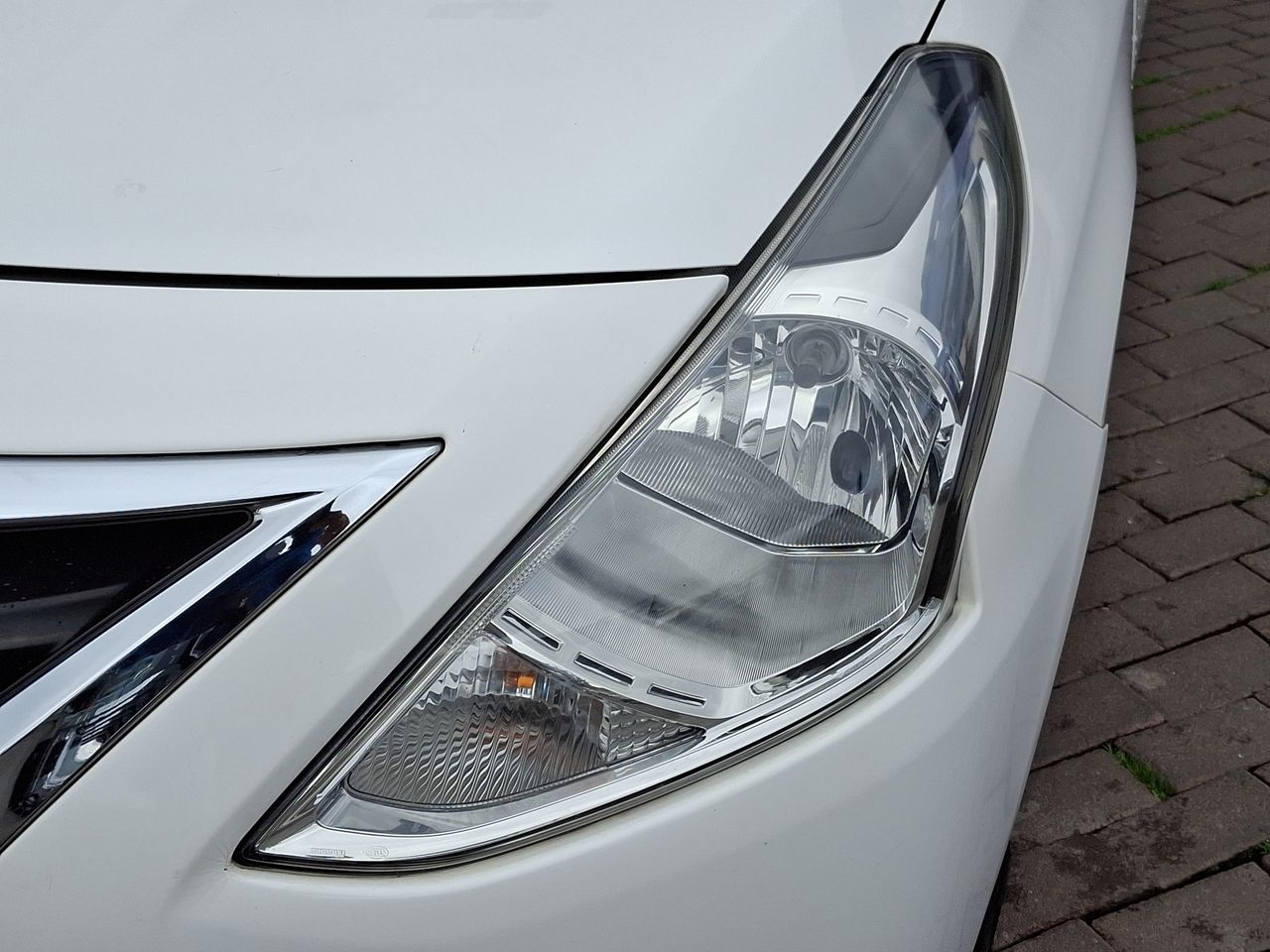 NISSAN - 18