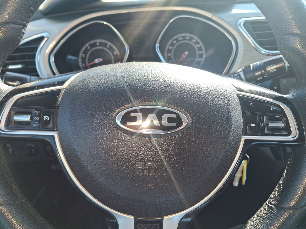 JAC S2 — foto 25 de 31