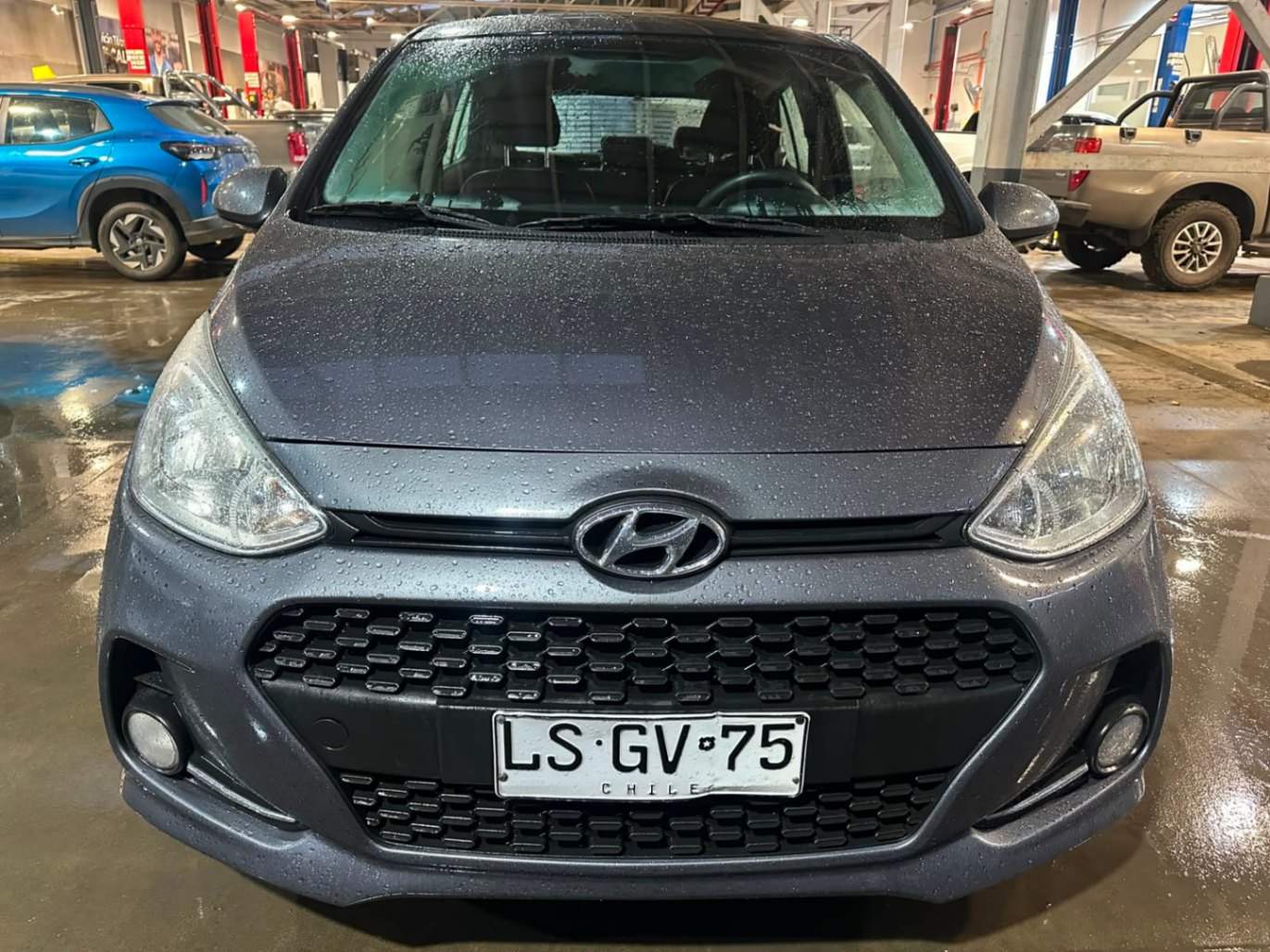 HYUNDAI - 2