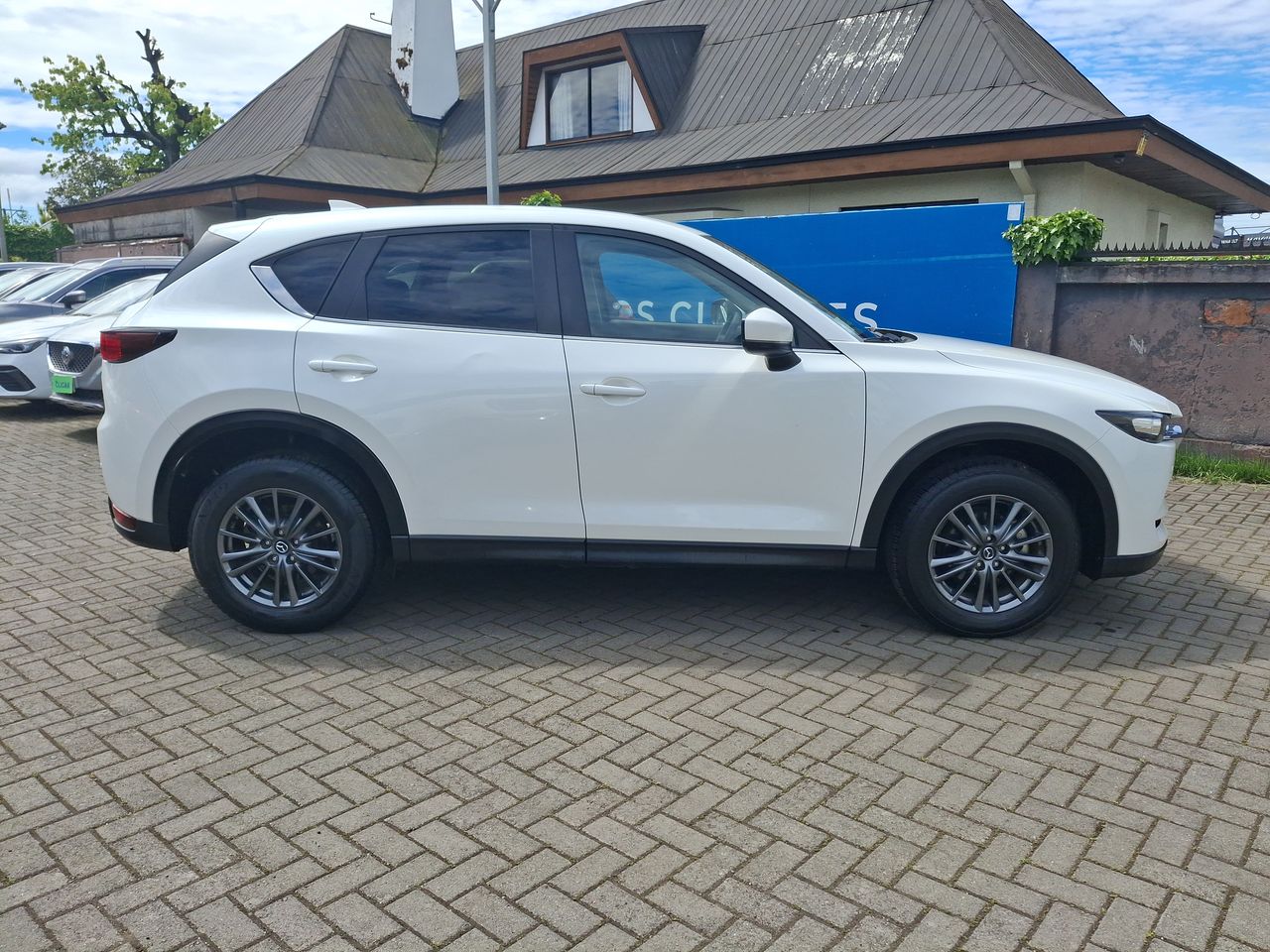 MAZDA - 8