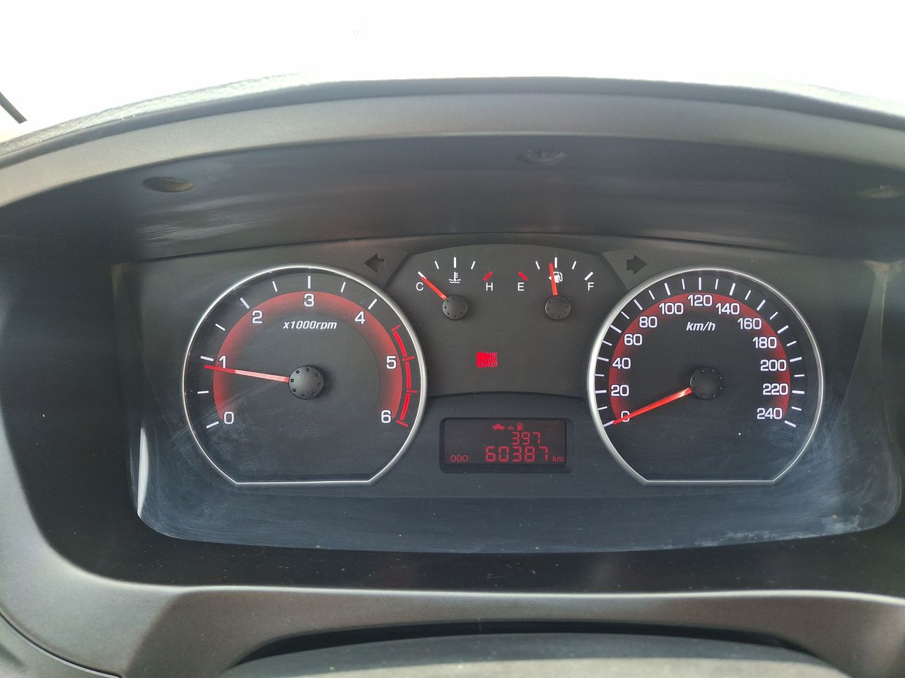 SSANGYONG - 25